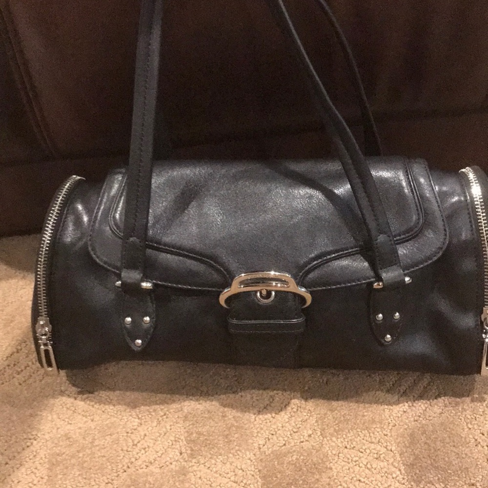 Colehaan black leather pocketbook